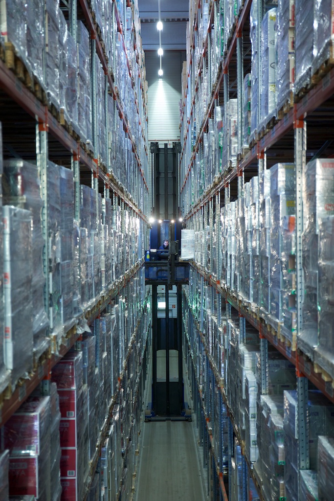 Kontraktlogistik, Logistikflächen, Lagerflächen 4.000 m² in Osterrönfeld - Bild 7 - 17111 Logistik GmbH Kontraktlogistik, Logistikflächen, Lagerflächen 4.000 m² in Osterrönfeld - Bild 7 - 17111 Logistik GmbH