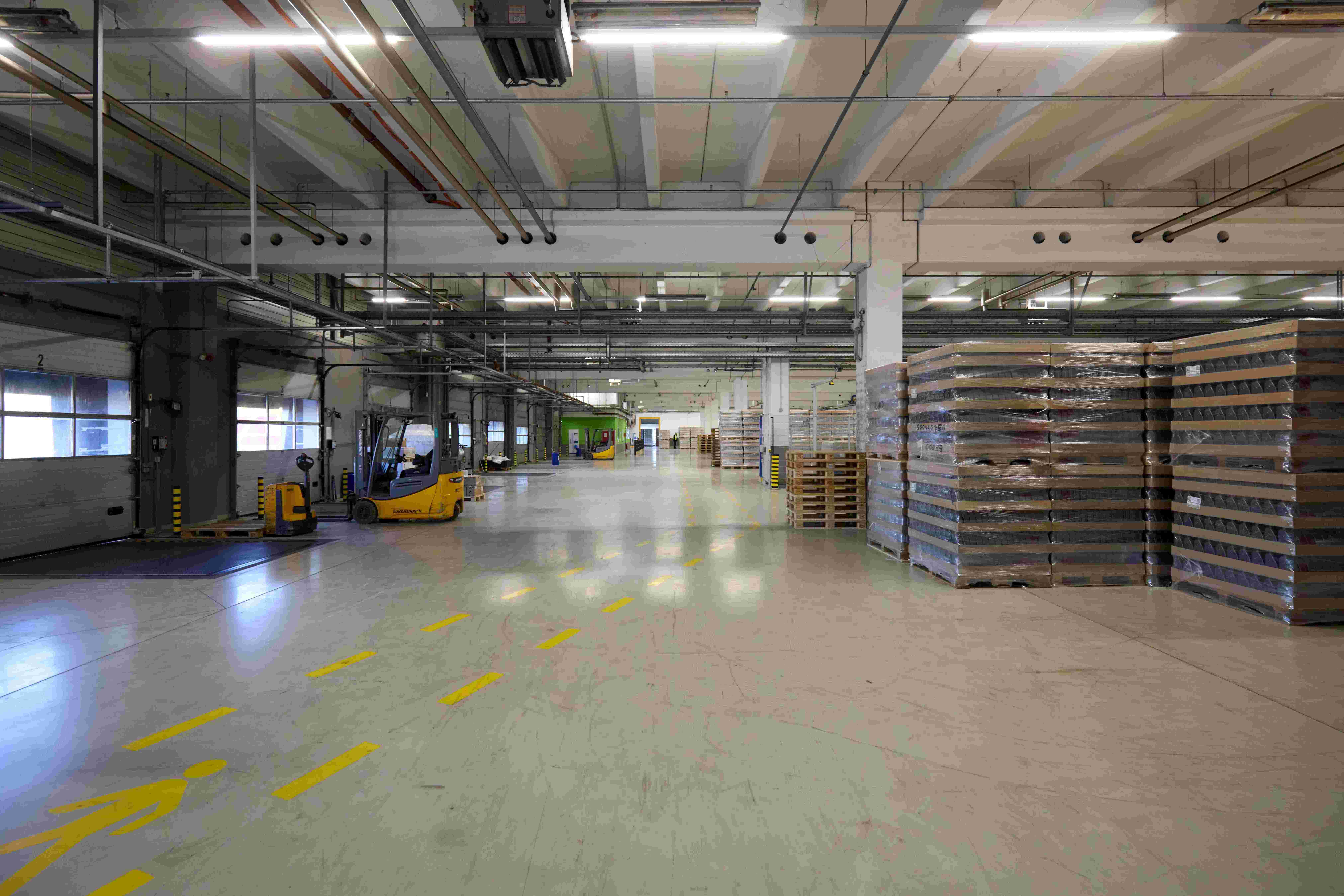 Freie Palettenstellplätze in 64646 Heppenheim - Bild 7 - Logwin Solutions Logistik GmbH Freie Palettenstellplätze in 64646 Heppenheim - Bild 7 - Logwin Solutions Logistik GmbH