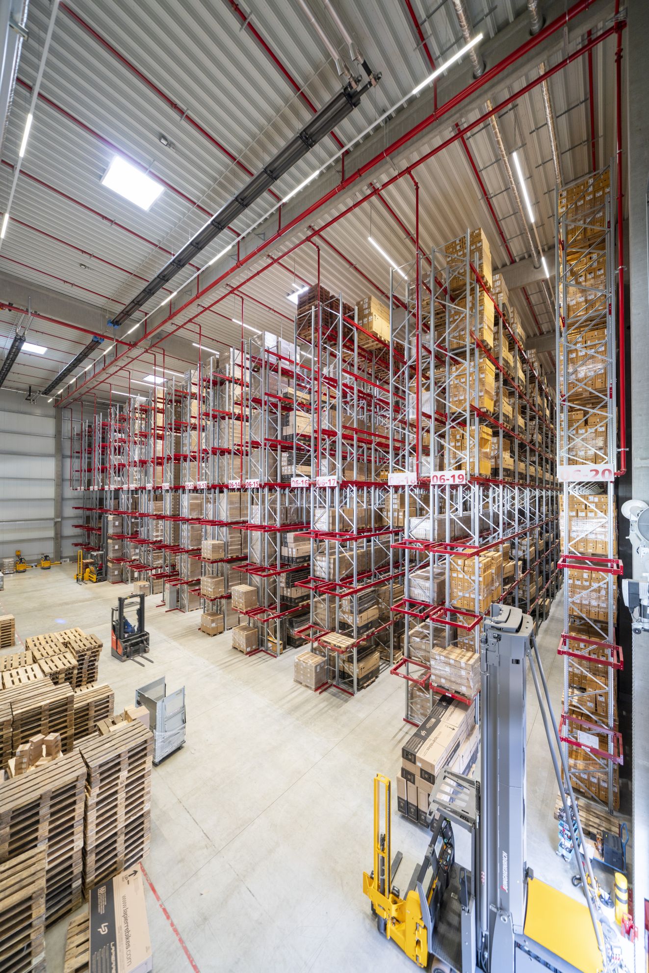 Kontraktlogistik in 91154 Roth mit 5.600 qm mieten - Bild 7 - Heinloth Kontraktlogistik GmbH Kontraktlogistik in 91154 Roth mit 5.600 qm mieten - Bild 7 - Heinloth Kontraktlogistik GmbH