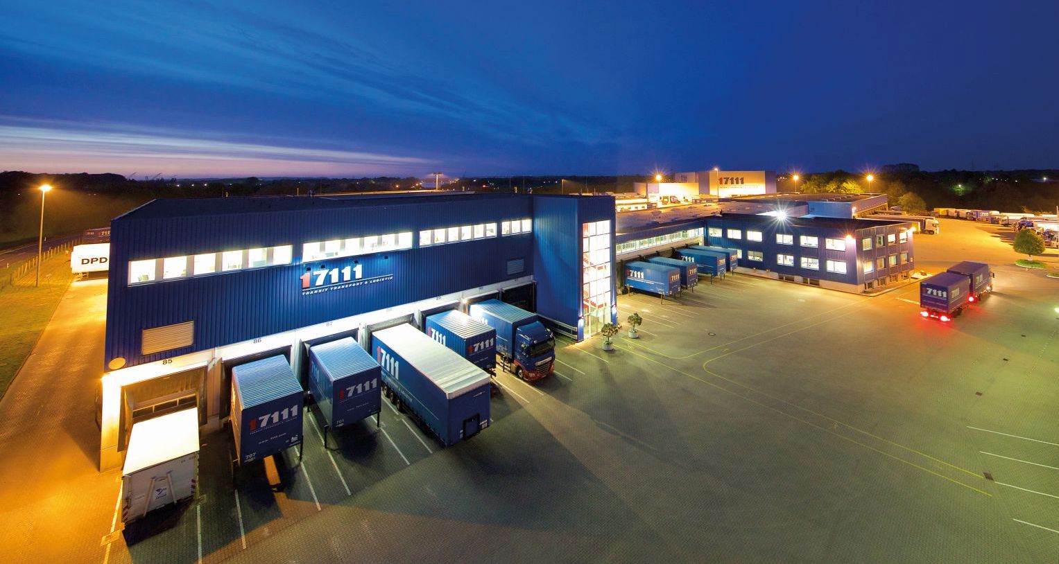 Kontraktlogistik, Logistikflächen, Lagerflächen 4.000 m² in Osterrönfeld - Bild 1 - 17111 Logistik GmbH Kontraktlogistik, Logistikflächen, Lagerflächen 4.000 m² in Osterrönfeld - Bild 1 - 17111 Logistik GmbH