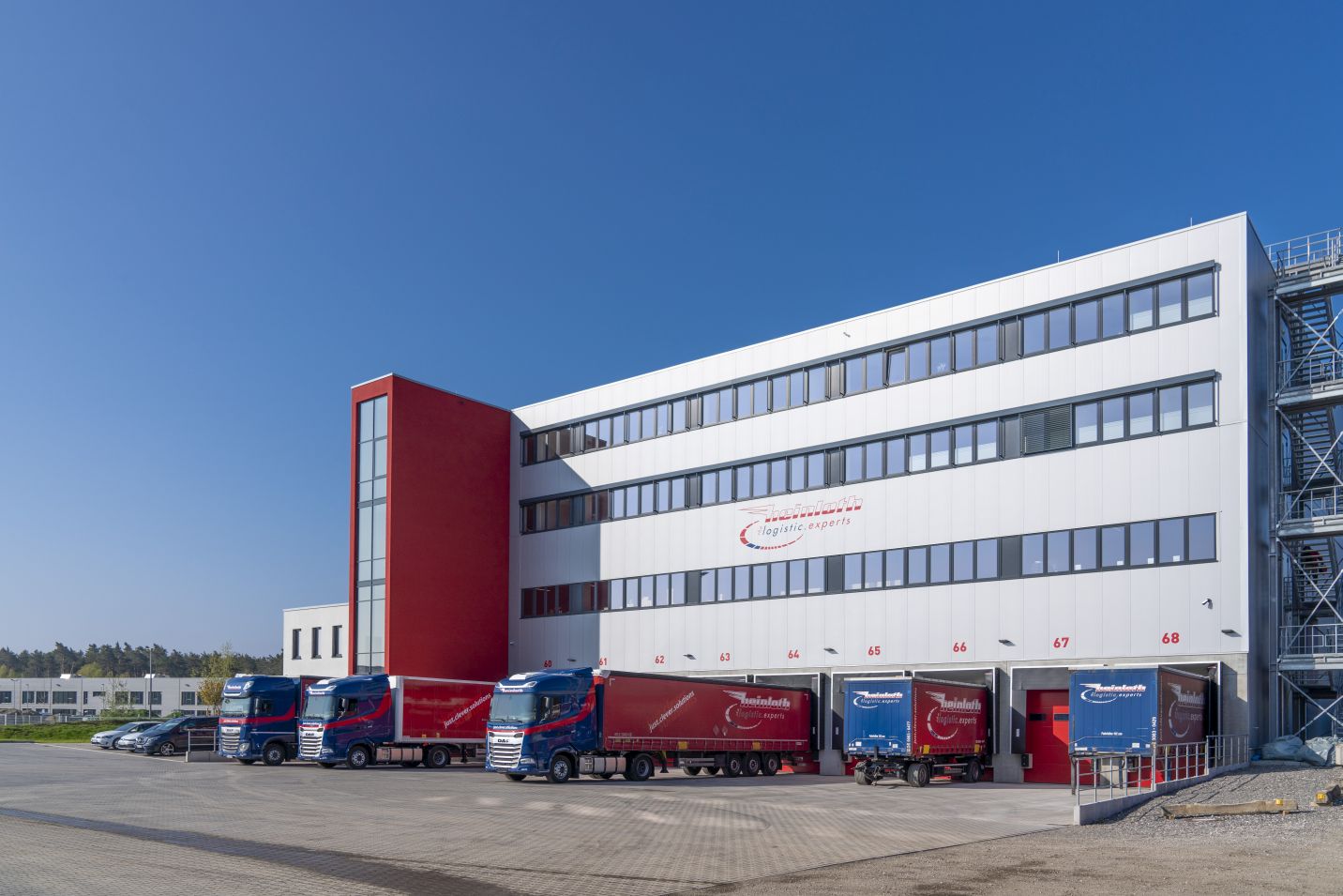 Kontraktlogistik in 91154 Roth mit 5.600 qm mieten - Bild 2 - Heinloth Kontraktlogistik GmbH Kontraktlogistik in 91154 Roth mit 5.600 qm mieten - Bild 2 - Heinloth Kontraktlogistik GmbH