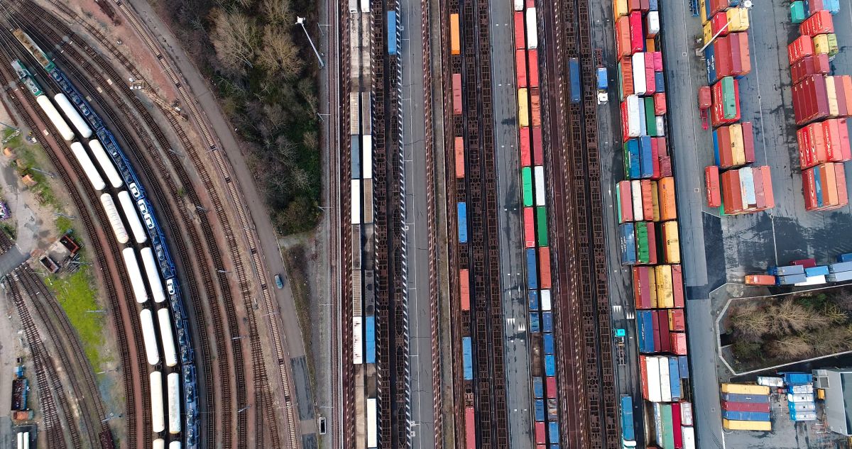 Güterverkehrszentrum (GVZ), GVZ Logistik, Distribution Logistik, Infrastruktur Logistik, Wasserstraßen Logistik GVZ