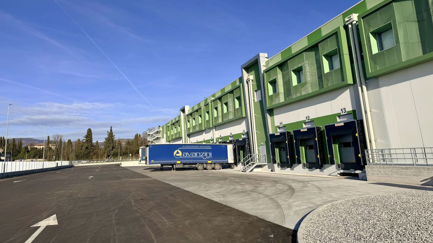 Kontraktlogistik in 37029 San Pietro In Cariano (Italien) mit 27.000 qm - Bild 1 - Avanzini Logistica Srl Kontraktlogistik in 37029 San Pietro In Cariano (Italien) mit 27.000 qm - Bild 1 - Avanzini Logistica Srl