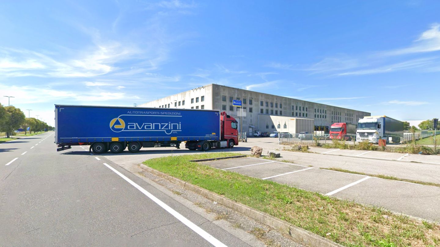 Kontraktlogistik in 37060 Nogarole Rocca mit 20.000 qm (Italien) - Avanzini Logistica Srl
