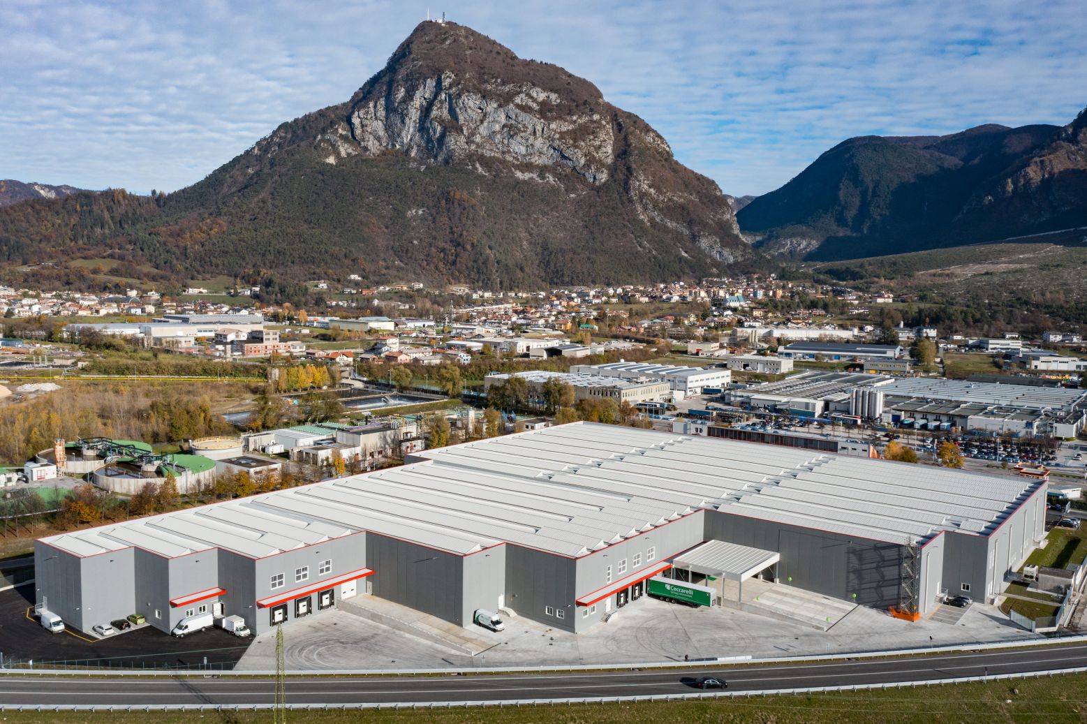 Kontraktlogistik in 33028 Tolmezzo (UD) (Italien) - Ceccarelli Group Srl