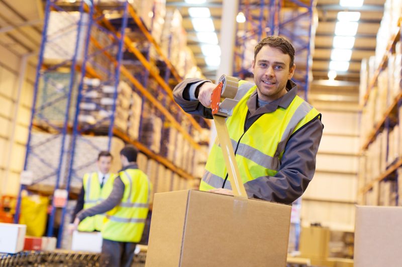 co-packing, packaging method, display production, logistics partner, logistics service provider, labelling, gift packaging, packaging processes, Lagerflaeche.de