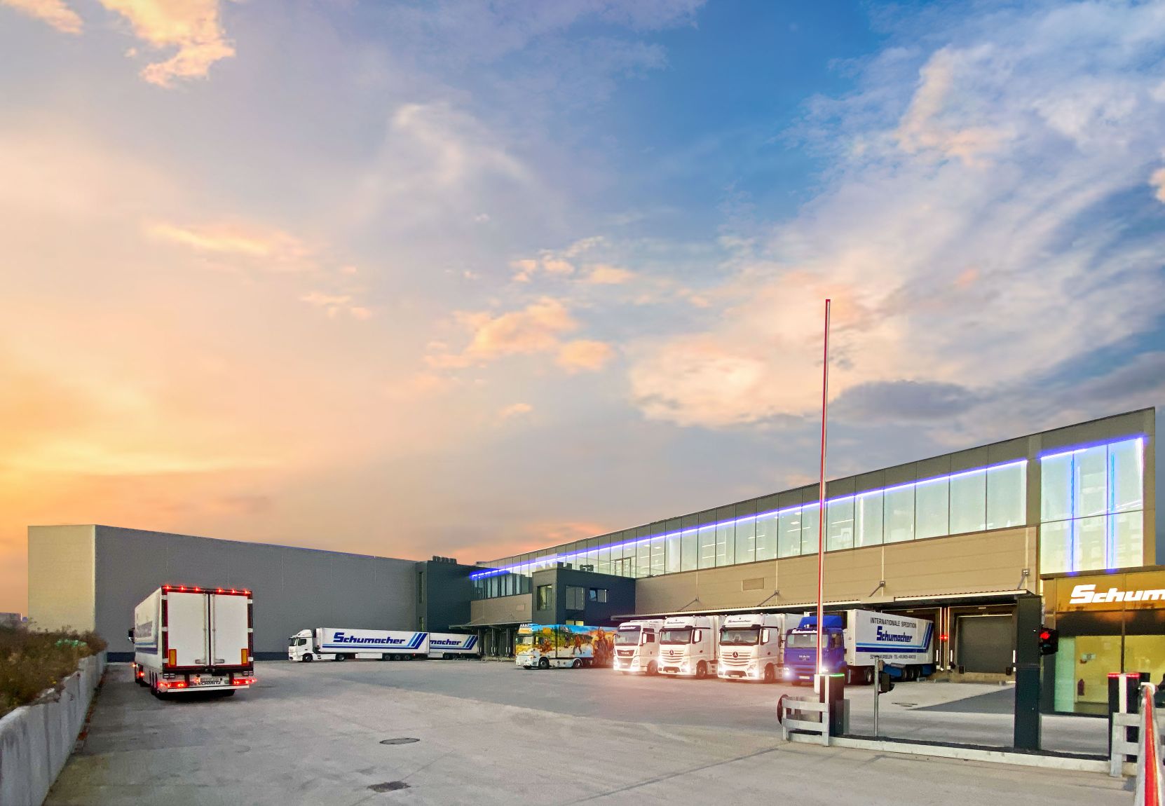 Kontraktlogistik in 52146 Würselen 25.000 qm - Bild 2 - Würselen Schumacher Lager & Logistik GmbH