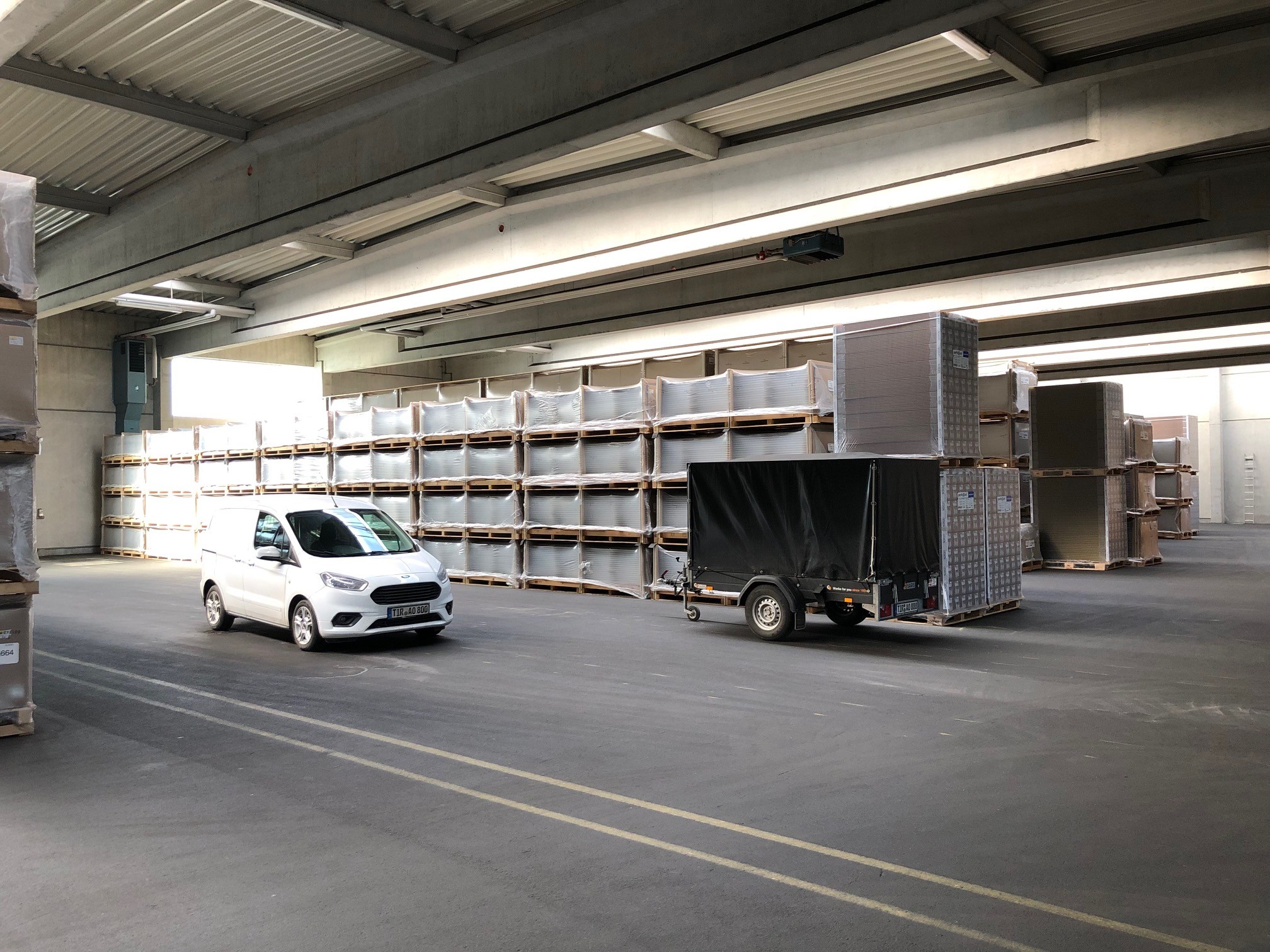 Lagerhalle und Kontraktlogistik in Pechbrunn (A93 - Raum Hof/Weiden) - Bild 2 - ALGO Logistik GmbH