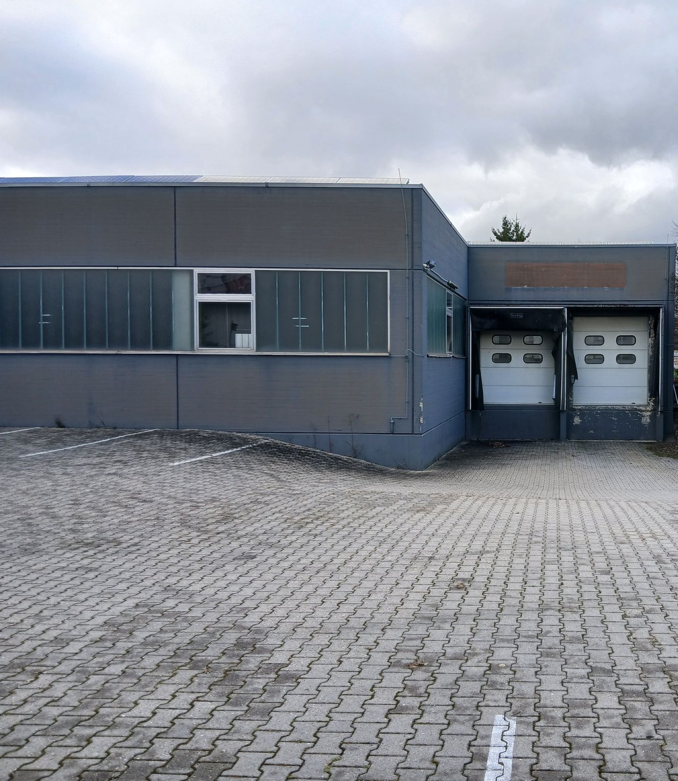 Kontraktlogistik in 89518 Heidenheim 2000 qm - Bild 2 - Gröner Transport GmbH