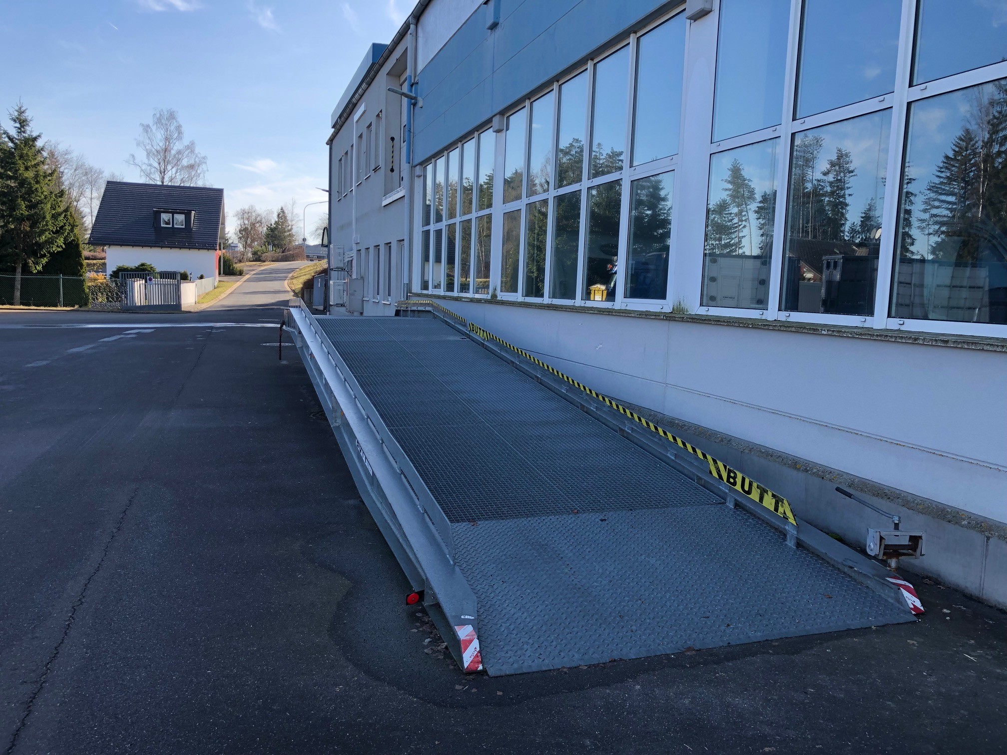 Lagerhalle und Kontraktlogistik in Pechbrunn (A93 - Raum Hof/Weiden) - Bild 6 - ALGO Logistik GmbH