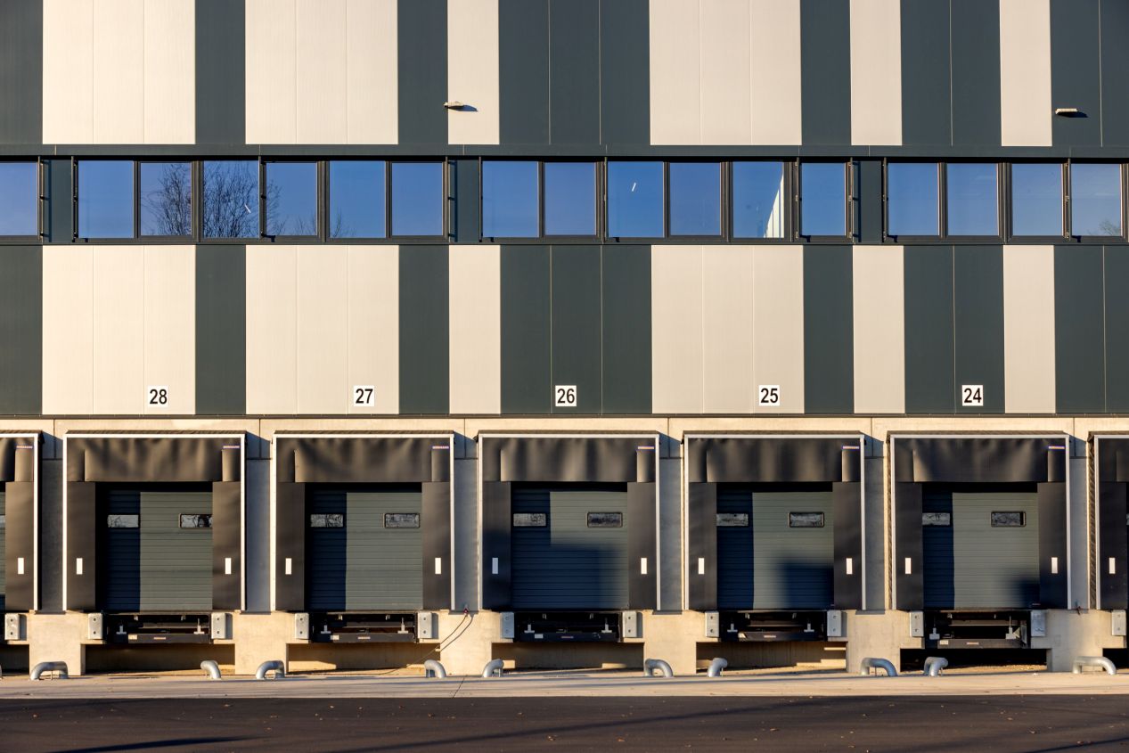 Kontraktlogistik in Niederzier mit 30.000 qm Lagerfläche - Bild 2 - Hammer GmbH & Co. KG Kontraktlogistik in Niederzier mit 30.000 qm Lagerfläche - Bild 2 - Hammer GmbH & Co. KG