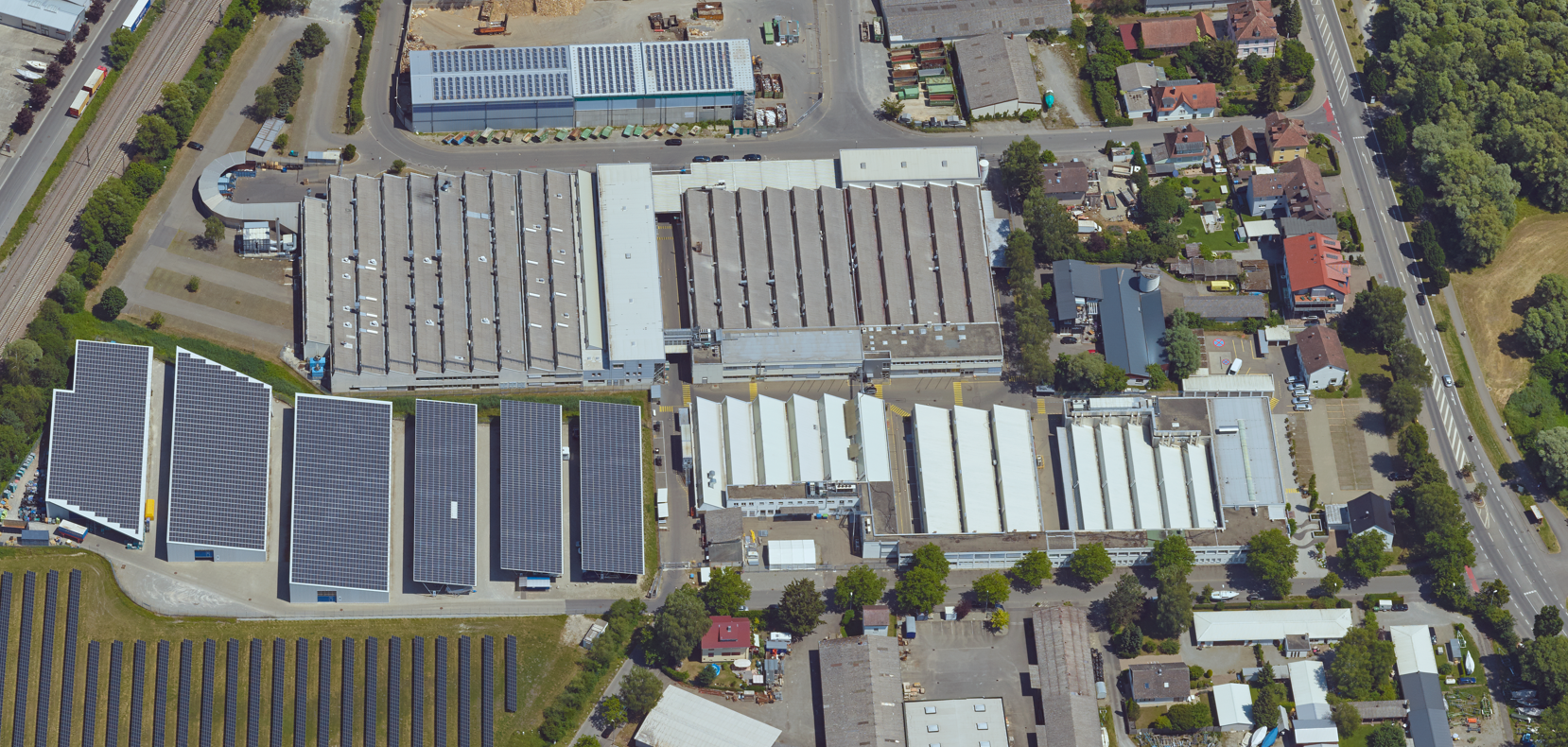 Die Logivest GmbH hat in Radolfzell das über 35.000 Quadratmeter große Grundstück der BCS Automotive Interface Solutions vermittelt. Copyright: Stadt Radolfzell.