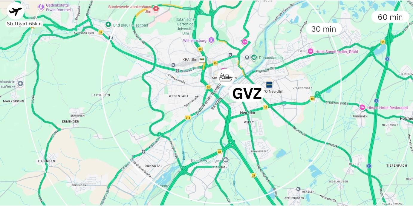 Map of Ulm: Road network, highways, and Stuttgart Airport with connections