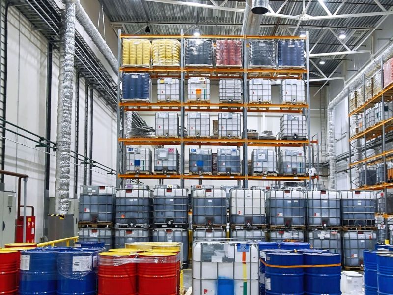 Warehouse Gefahrgutlager, Lager Gefahrgutlager, Logistikfläche Gefahrgutlager, lagerarten logistik, Lagerarten