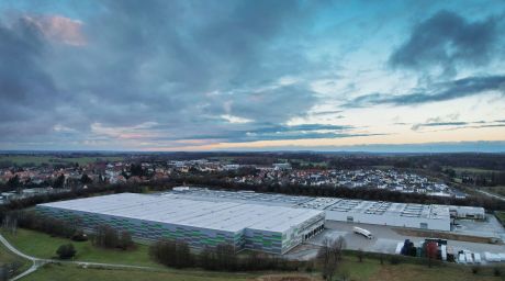 DB Schenker, Logistics Center, Logistikdienstleister, Logistikkapazitäten, Logistiklösungen, Supply Chain Management, Standort Radeberg