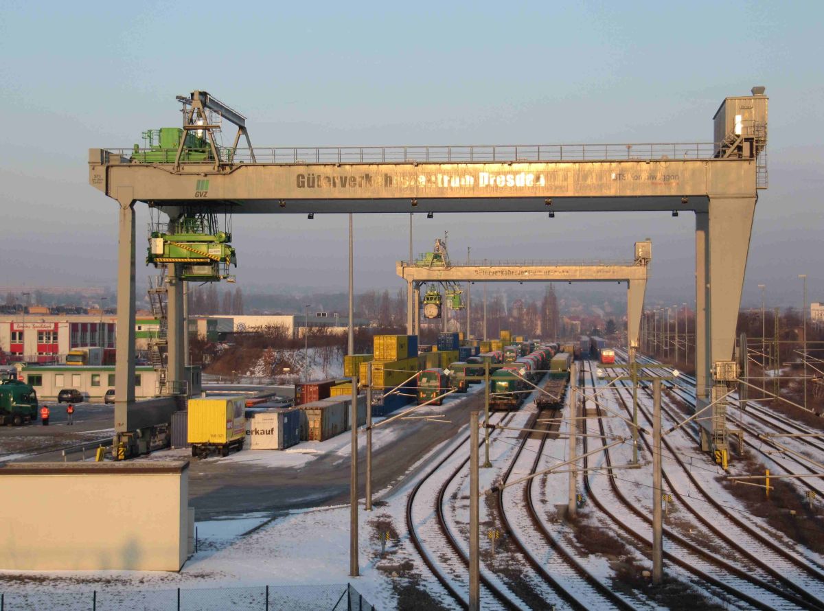 was ist ein Güterverkehrszentrum definition, GVZ, logistik güterverkehrzentrum lagerlogistik