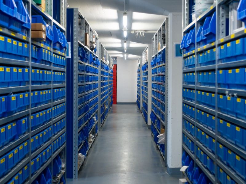 Lagerlogistik Kleinteilelager, Lagerung Kleinteilelager, Lagerfläche Kleinteilelager, lagerarten logistik, Lagerarten