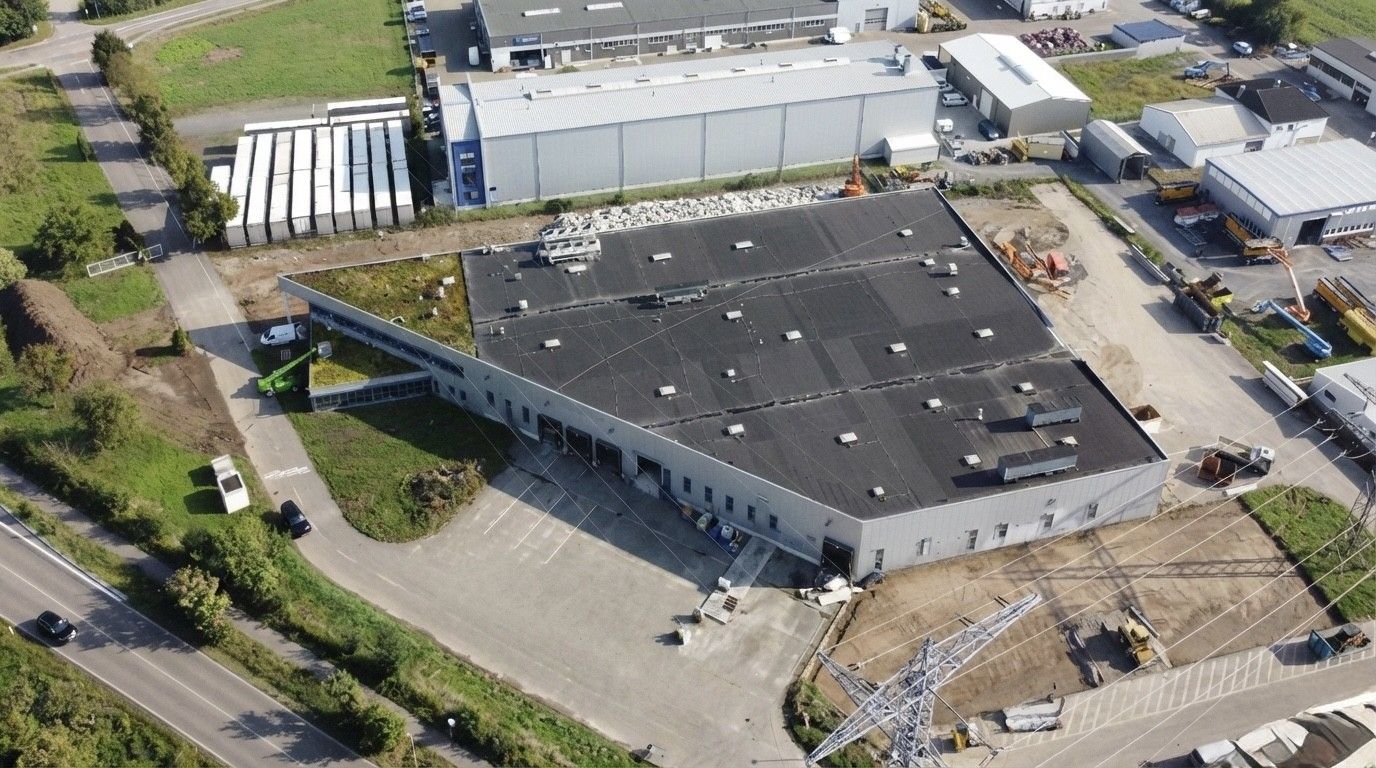 REALOGIS, logistics property let, jonastone GmbH & Co KG, to Fränkle Family Office GmbH, Baden-Württemberg, logistics property, Halle Kronau (aerial view) / Copyright: REALOGIS 